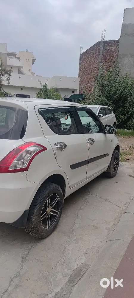 Maruti Suzuki Swift 2013 Diesel 77000 Km Driven