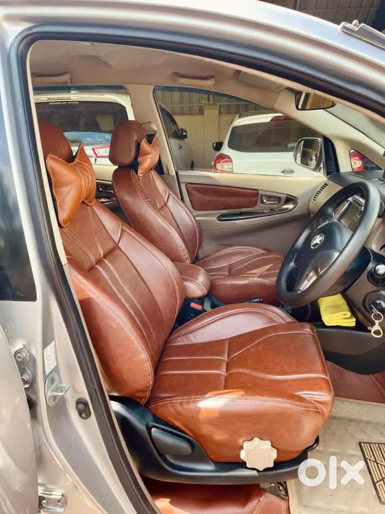 Toyota Innova 2015 Diesel Well Maintained