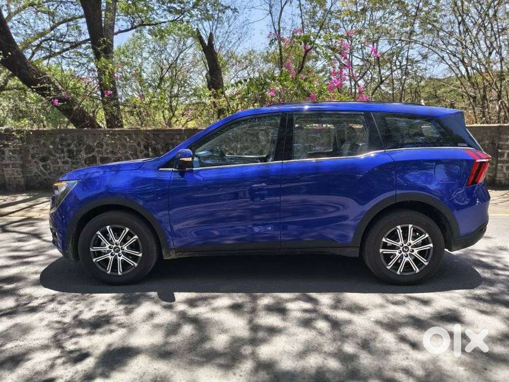 Mahindra Xuv700 2.0 Ax 7 Petrol At Luxury Pack Str, 2026, Petrol