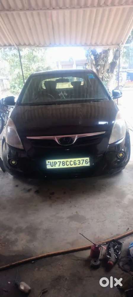 Good Condition Charo Tyer New