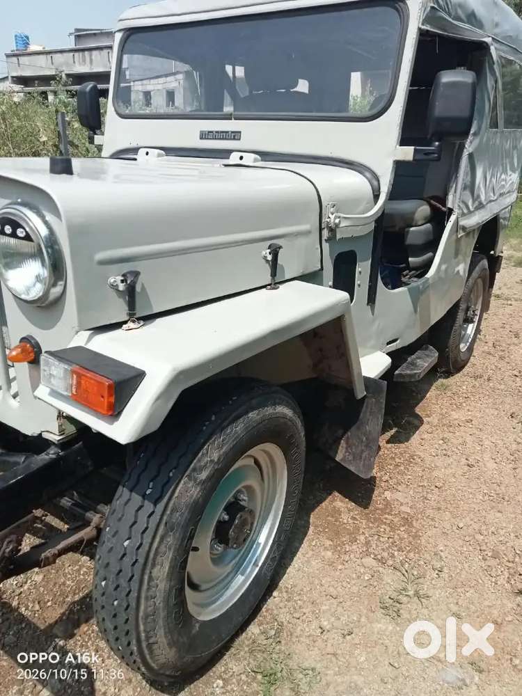 Mahindra Jeep Commander 1997