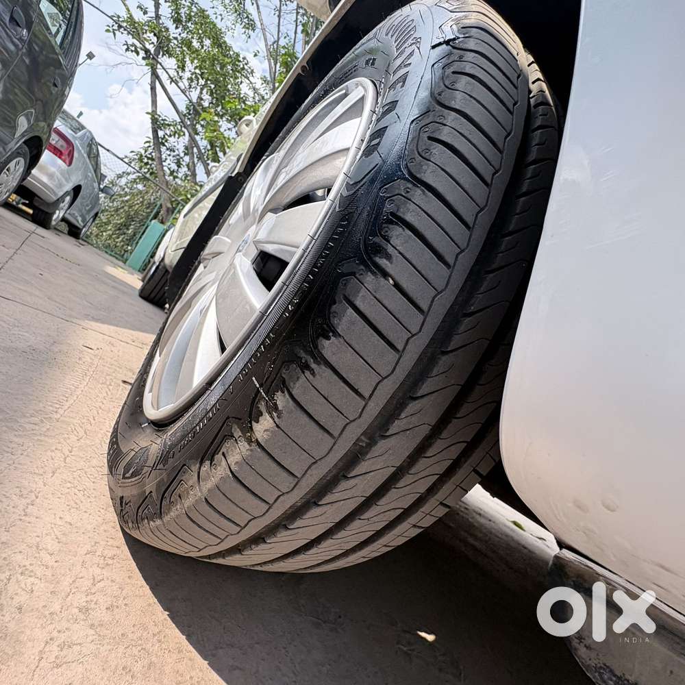 Tata Manza Aura (abs) Safire Bs Iv, 2011, Petrol