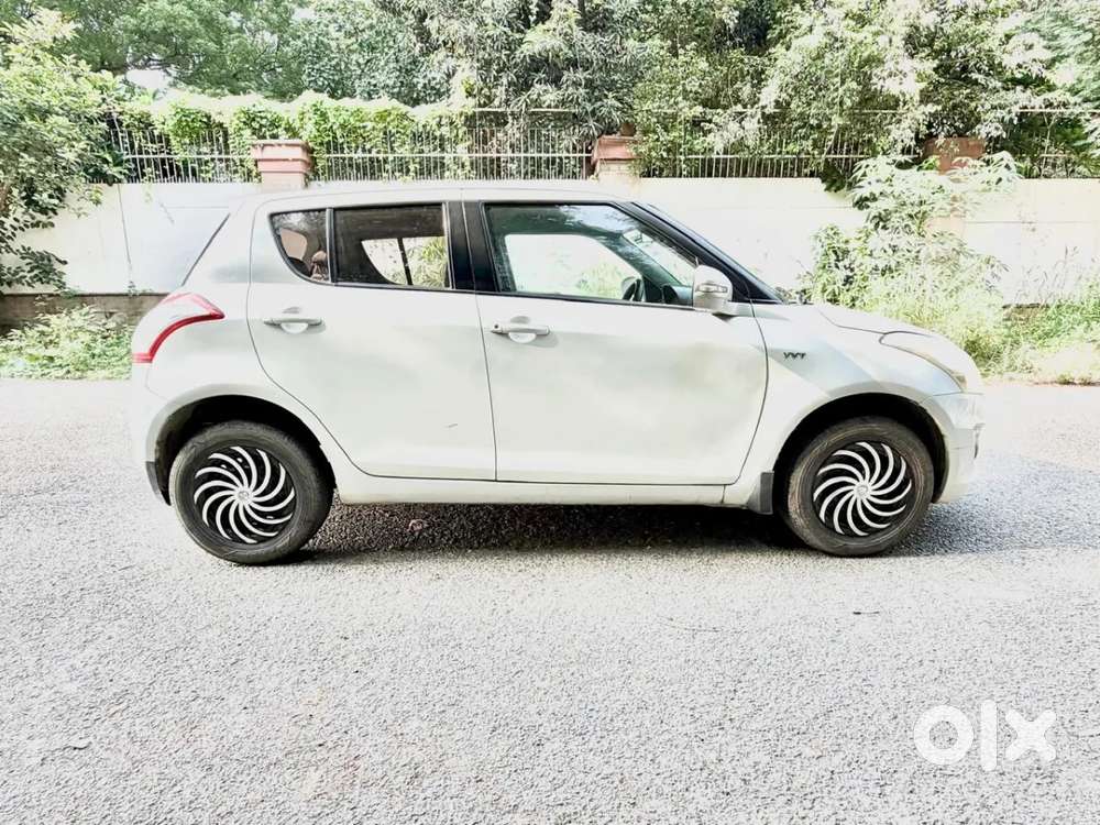 Maruti Suzuki Swift Vxi, 2017, Petrol