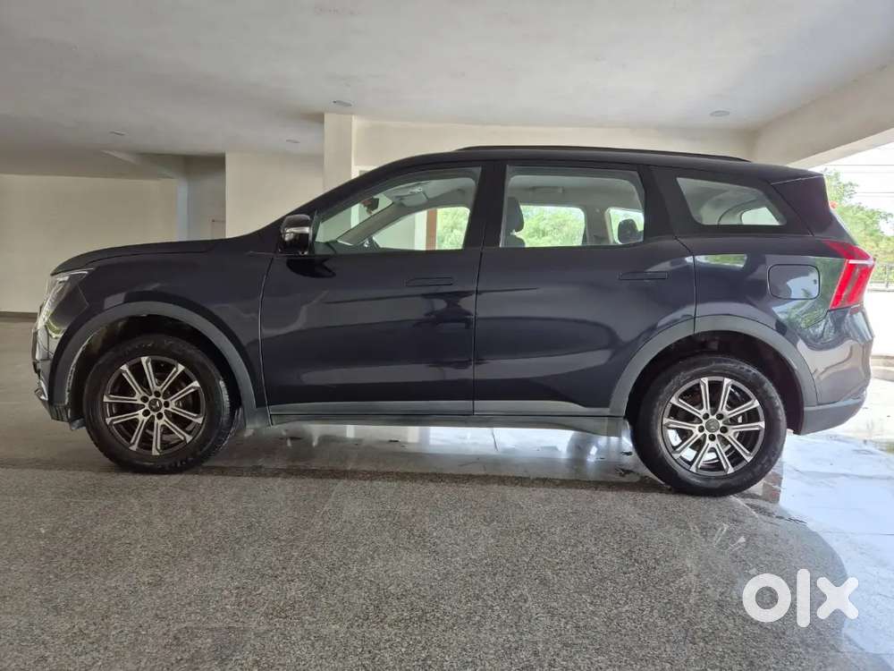 Mahindra Xuv700 December 2022 Diesel 29500 Km Driven