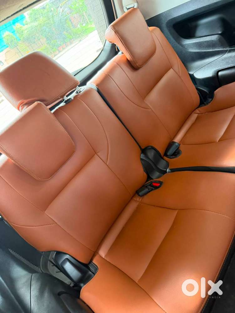 Innova Crysta