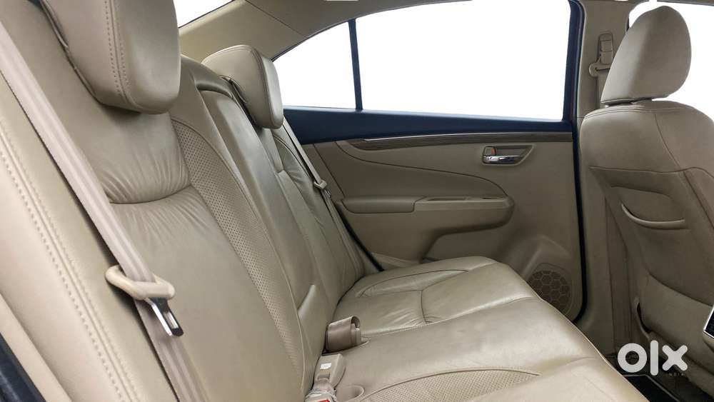 Maruti Suzuki Ciaz 1.5 Alpha Shvs Petrol, 2018, Petrol