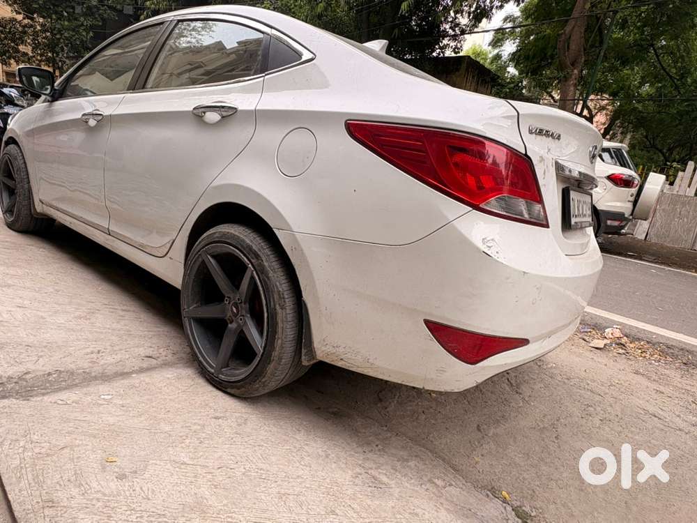 Hyundai Verna 1.6 Crdi Sx Diesel  2016  81,000 Km  ₹3,60,000