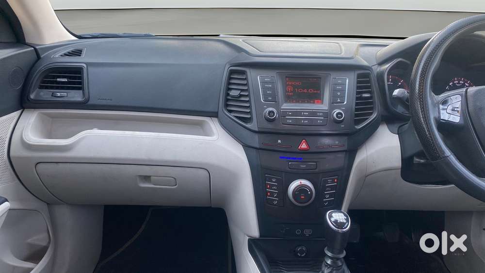 Mahindra Xuv300 W8 Diesel, 2021, Diesel