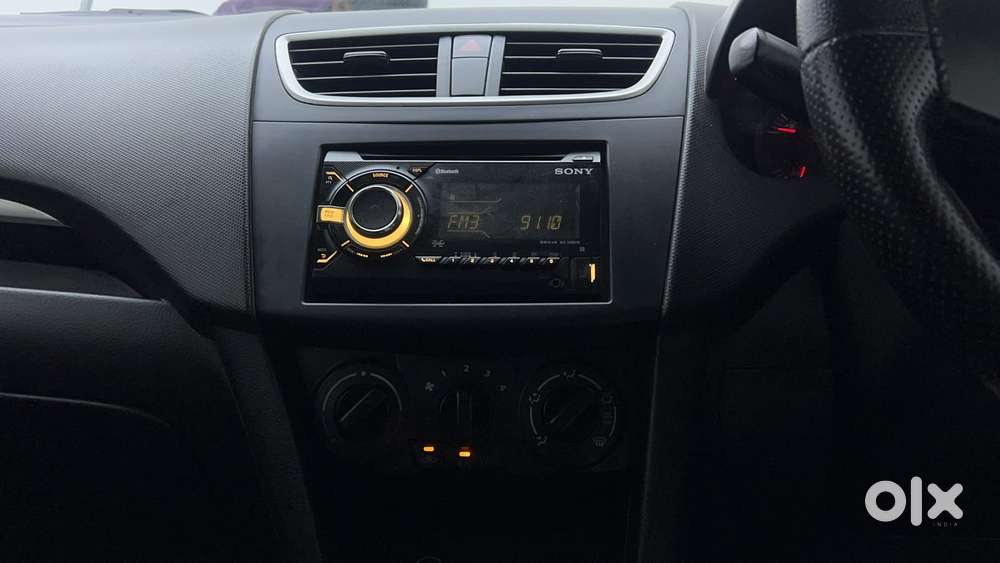 Maruti Suzuki Swift 1.2 Lxi (o), 2017, Petrol