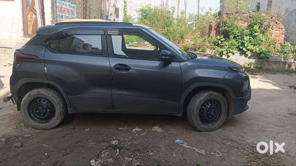 Tata Punch Pure 2024 Icng