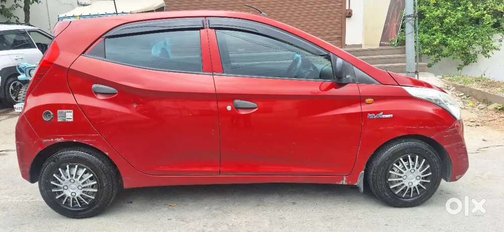 Hyundai Eon 0.8 D Lite Plus 2012 (petrol + Lpg)