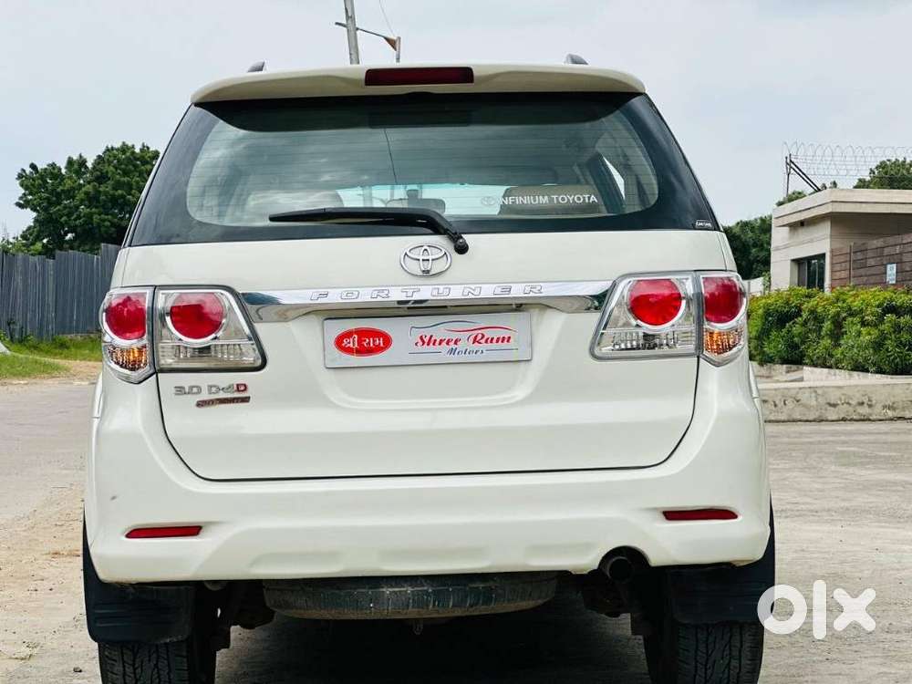 Toyota Fortuner 3.0 4x2 Automatic, 2013, Diesel