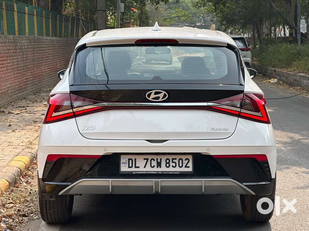 Hyundai I20 Sportz 1.2 Ivt, 2024, Petrol