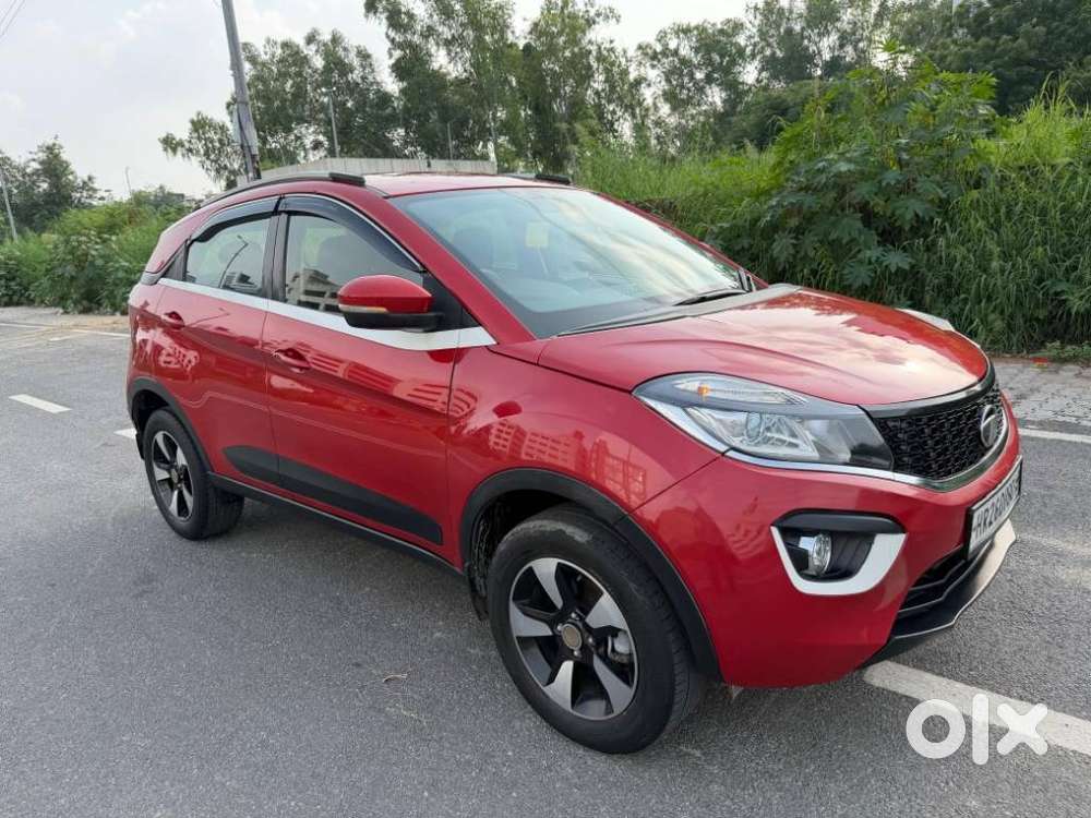 Tata Nexon 1.2 Revotron Xza Plus, 2018, Petrol