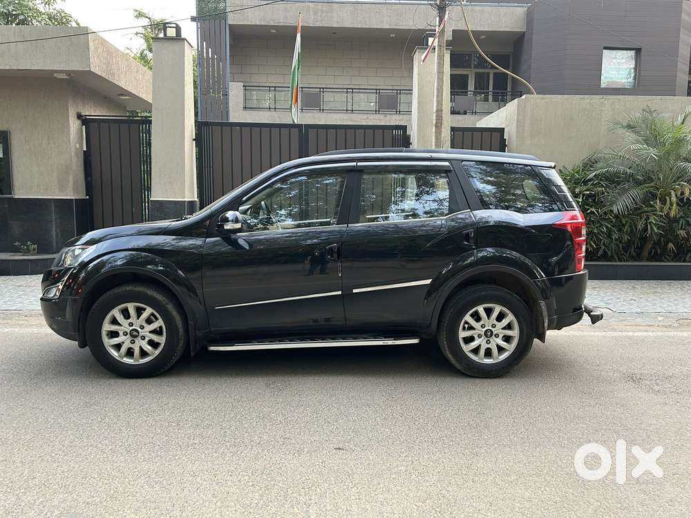 Mahindra Xuv500 2.2 W10 Sportz Edition At, 2016, Diesel