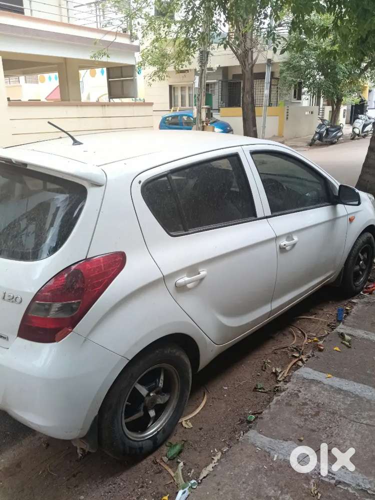 Hyundai I20 2011 Diesel 123000 Km Driven