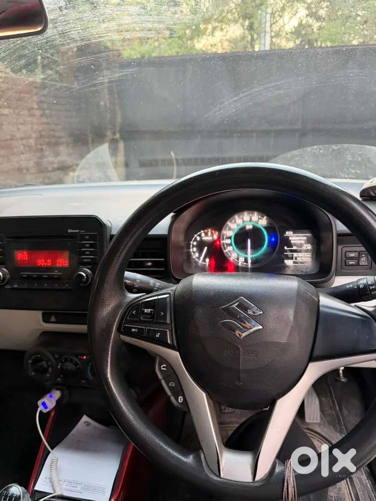 Maruti Suzuki Ignis 2017 Petrol Well Maintained