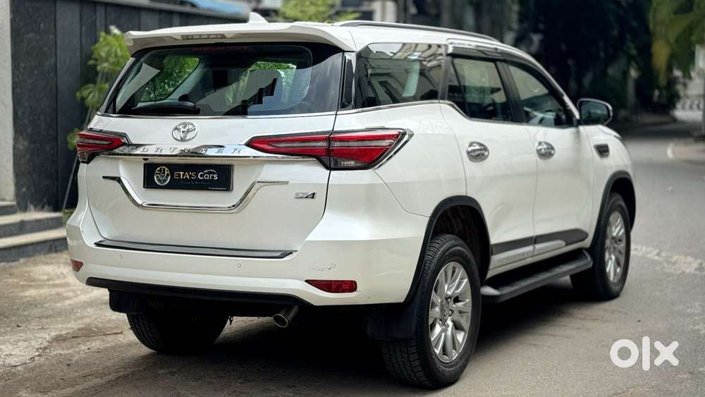 Toyota Fortuner 4x4 At 2.8 Diesel, 2023, Diesel