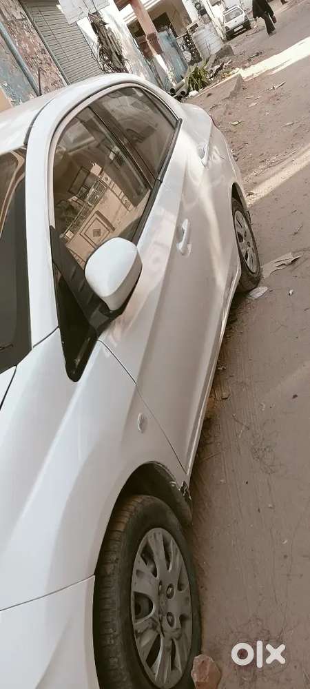 Model Town Malviya Nagar