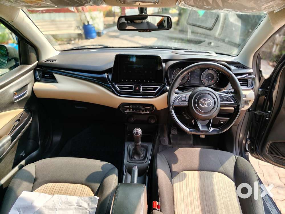 Toyota Glanza, 2023, Petrol