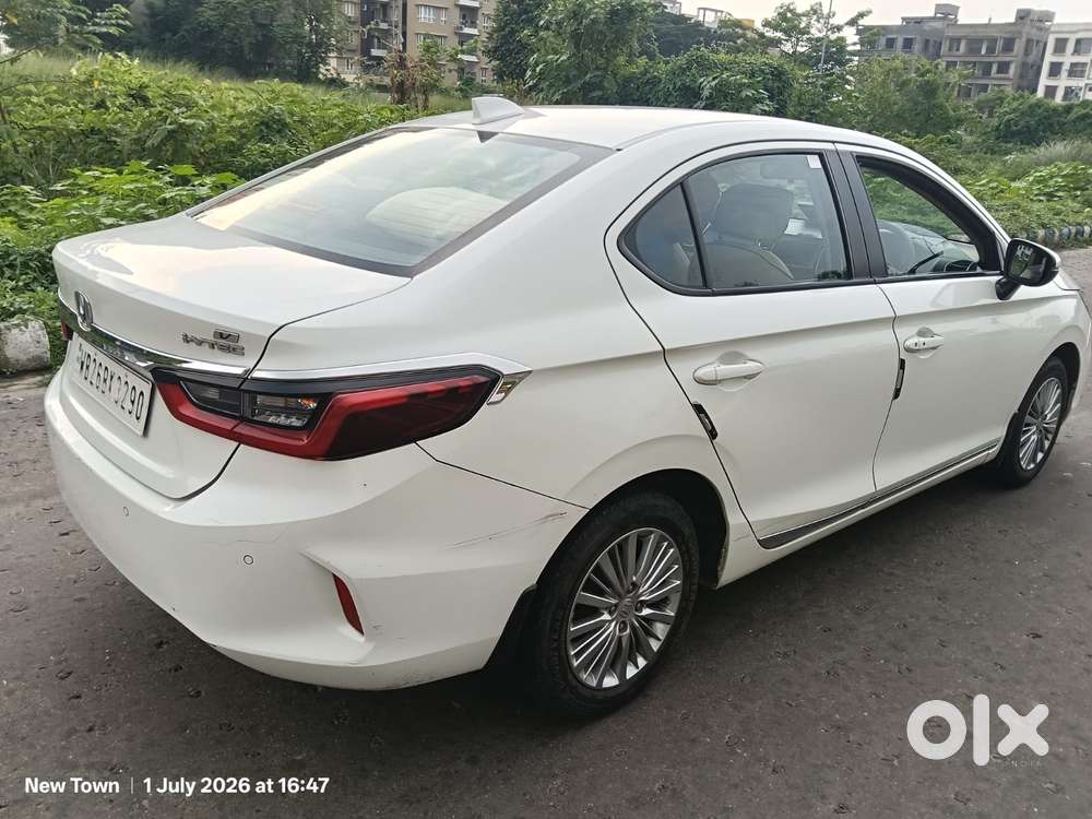 Honda City 1.5 V 5th Gen I-vtec Mt, 2020, Petrol