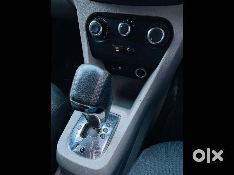 Tata Tiago 1.2 Revotron Xza, 2018, Petrol