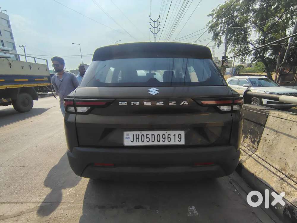 Maruti Suzuki Brezza 2024 Petrol 26000 Km Driven