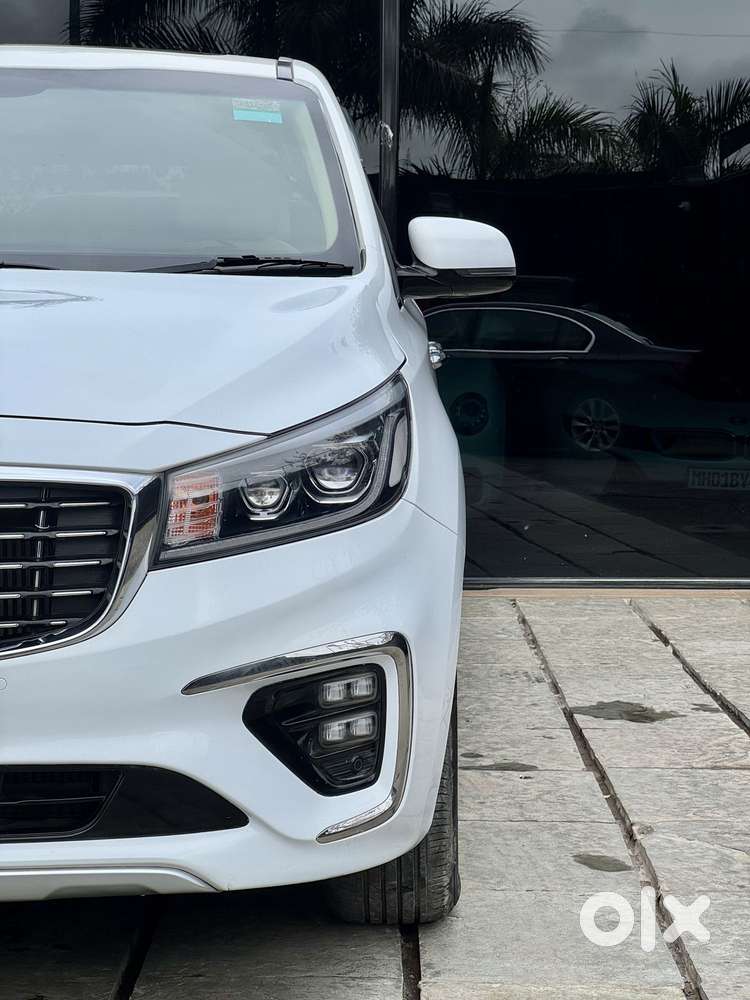 Kia Carnival Premium, 2020, Diesel