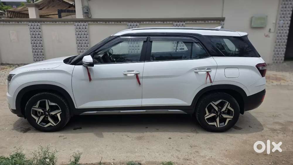 Hyundai Alcazar 2023 With Manual Transmission