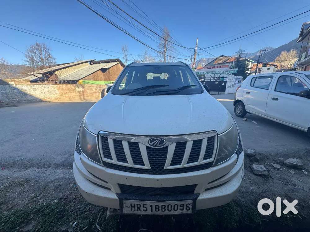 Mahindra Xuv500 2014 Diesel 100000 Km Driven