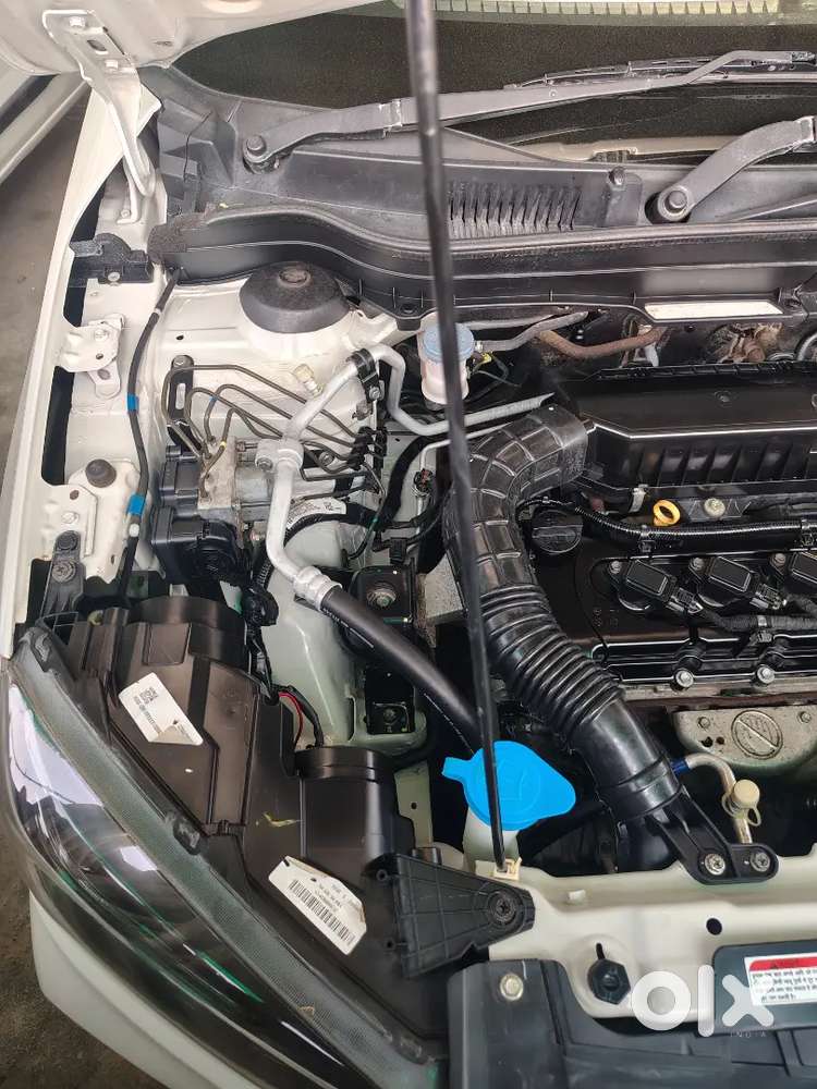 Brezza Lxi Optional 2022 Model 1st Owner 40000km Company Record 2air