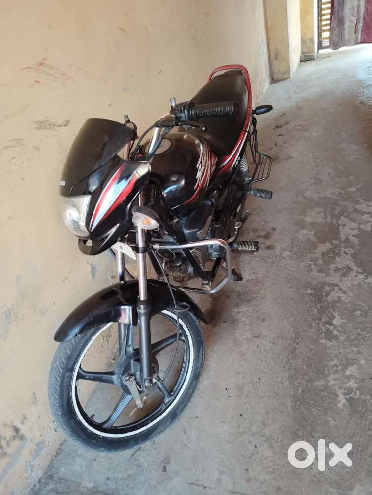 Tata Curvv 2017 Petrol