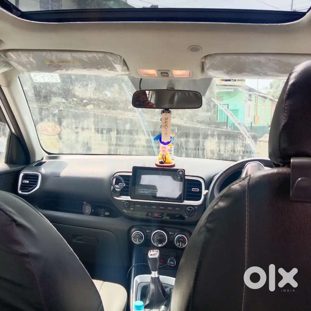 Hyundai Venue 2019 Petrol Superior Condition