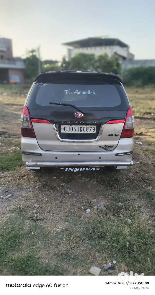 Toyota Innova 2014