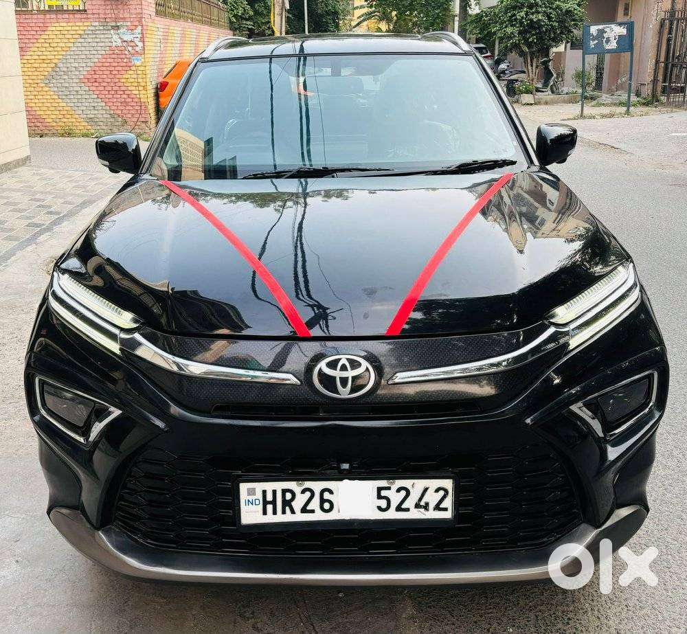 Toyota Urban Cruiser Hyryder 1.5 V Hybrid, 2025, Cng & Hybrids