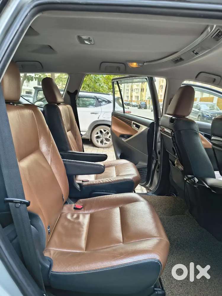 Toyota Innova Crysta Diesel 2017