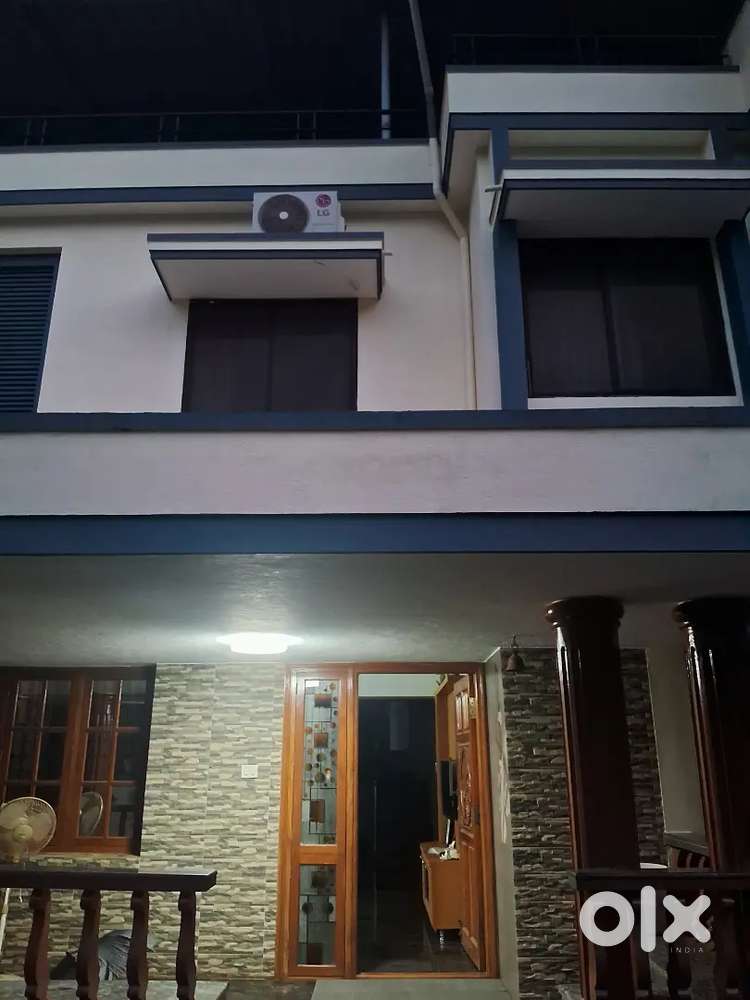 2 BHK House for rent.