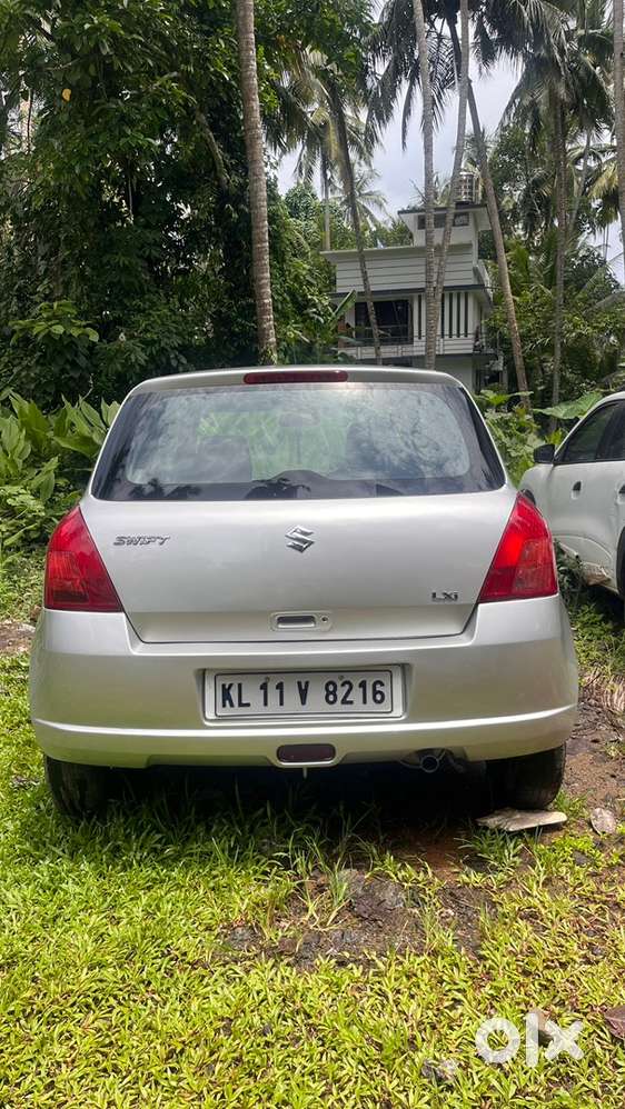 Maruti Suzuki Swift Petrol 2005