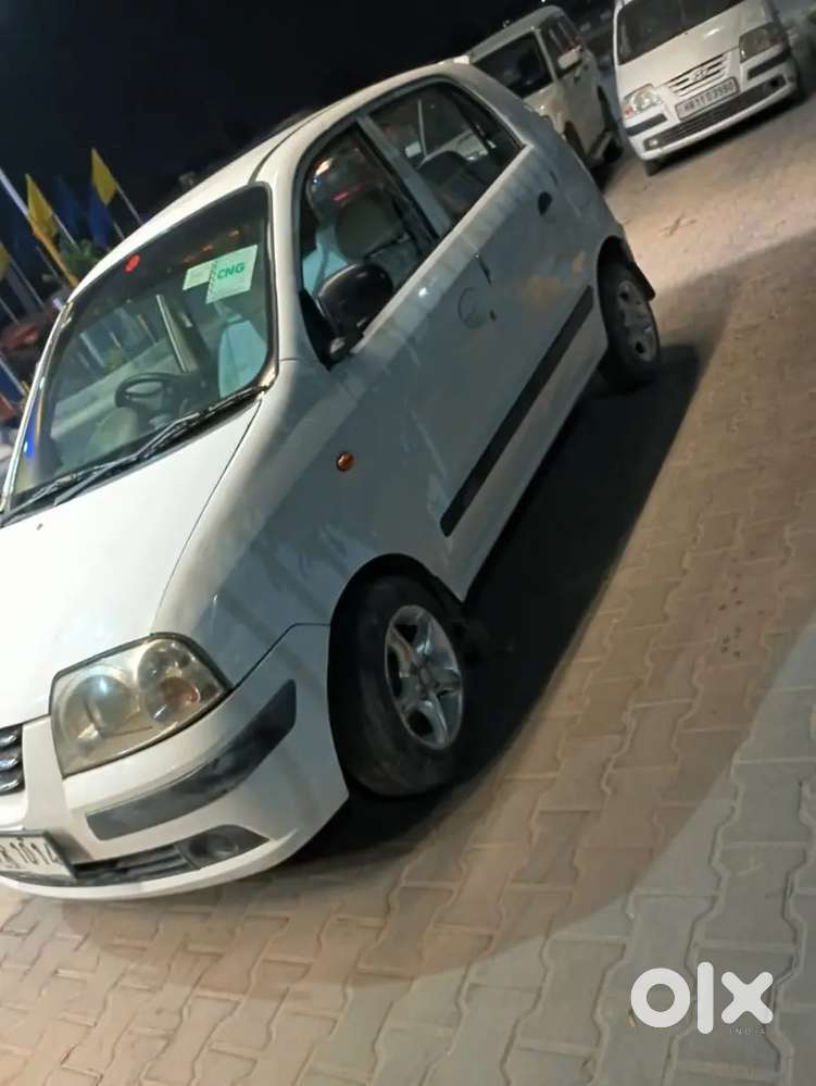 Valid Till 2031 Cng Santro Mint Condition With New Tyres Alloy Wheel