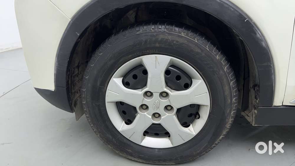 Mahindra Xuv300 W6, 2022, Petrol