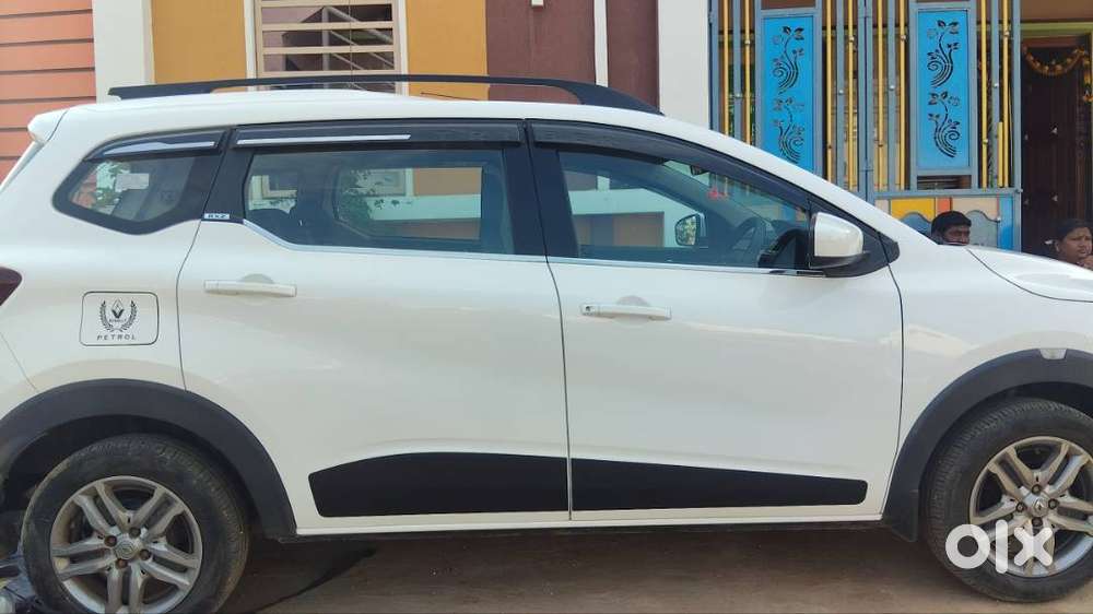 Showroom Condition Renault Triber Car