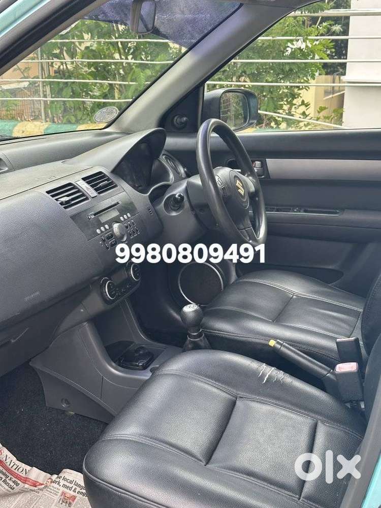 Maruti Suzuki Swift Vvt Zxi, 2009, Petrol