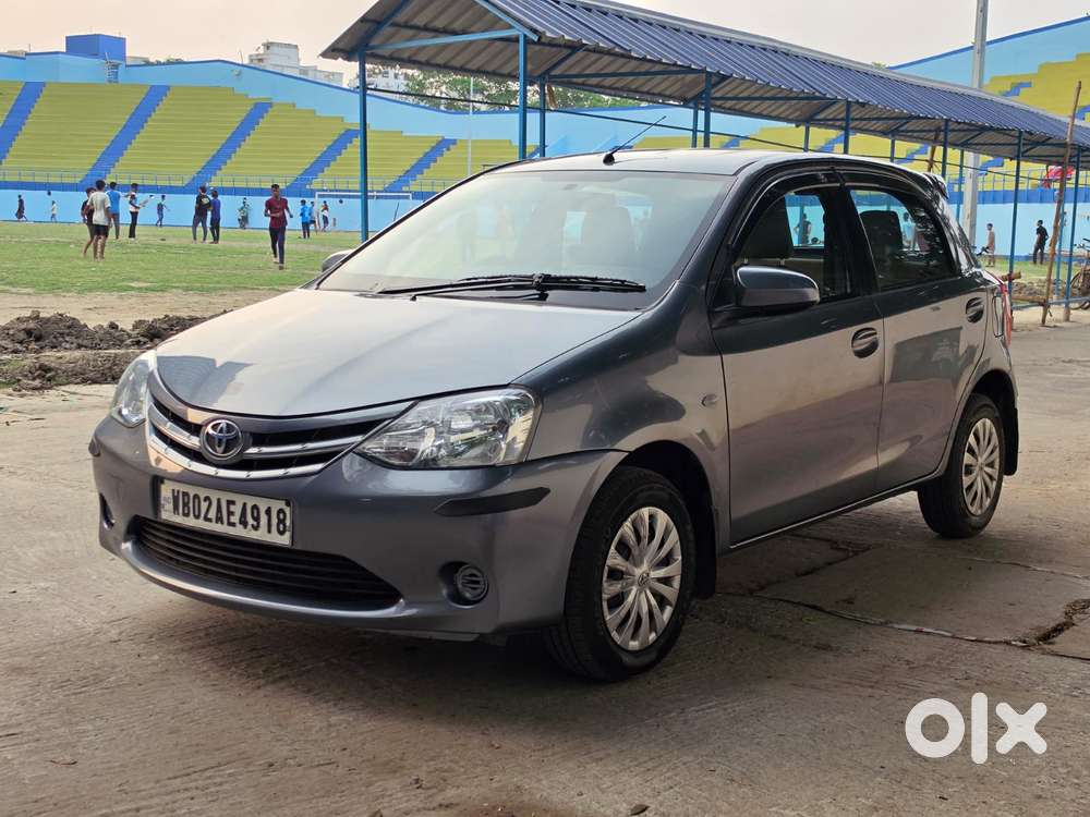 Toyota Etios Liva, 2013, Petrol