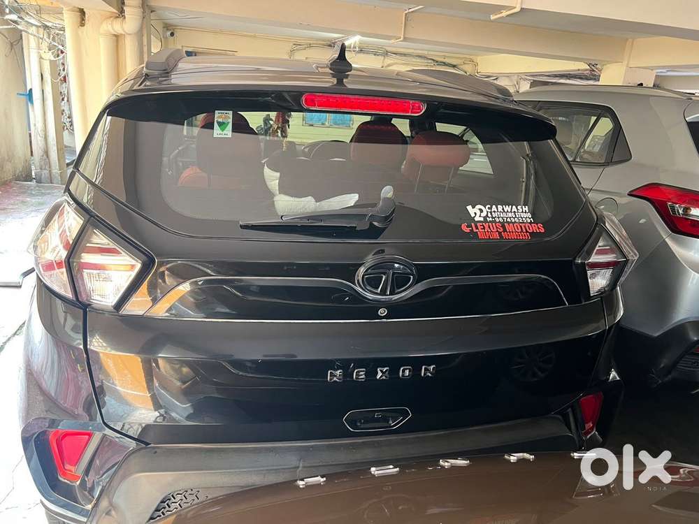 Tata Nexon 1.2 Revotron Xza Plus Hs Dual Tone, 2023, Petrol