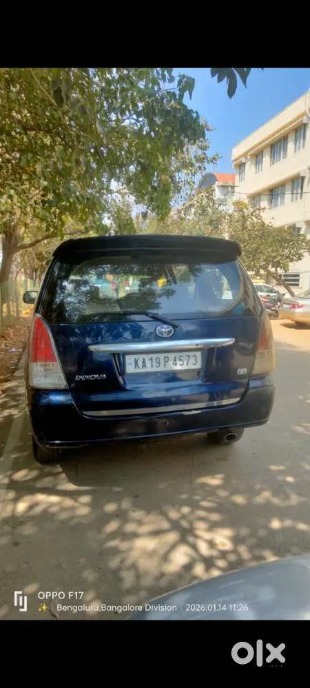 Toyota Innova Hycross 2007