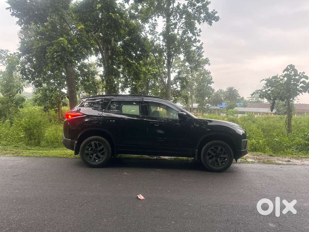 Exchange Harrier Brand New Dark Edition With Scorpio N Black Colour
