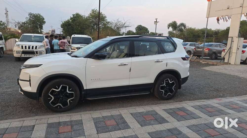 Tata Safari 2024