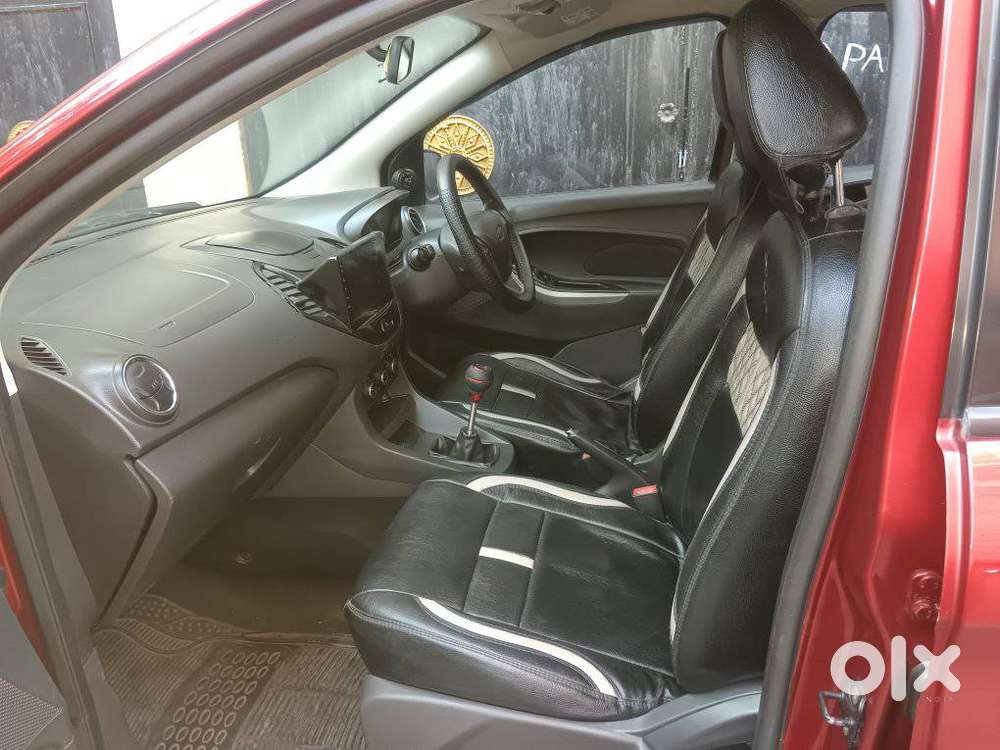 Ford Figo 1.2p Titanium Mt, 2015, Petrol