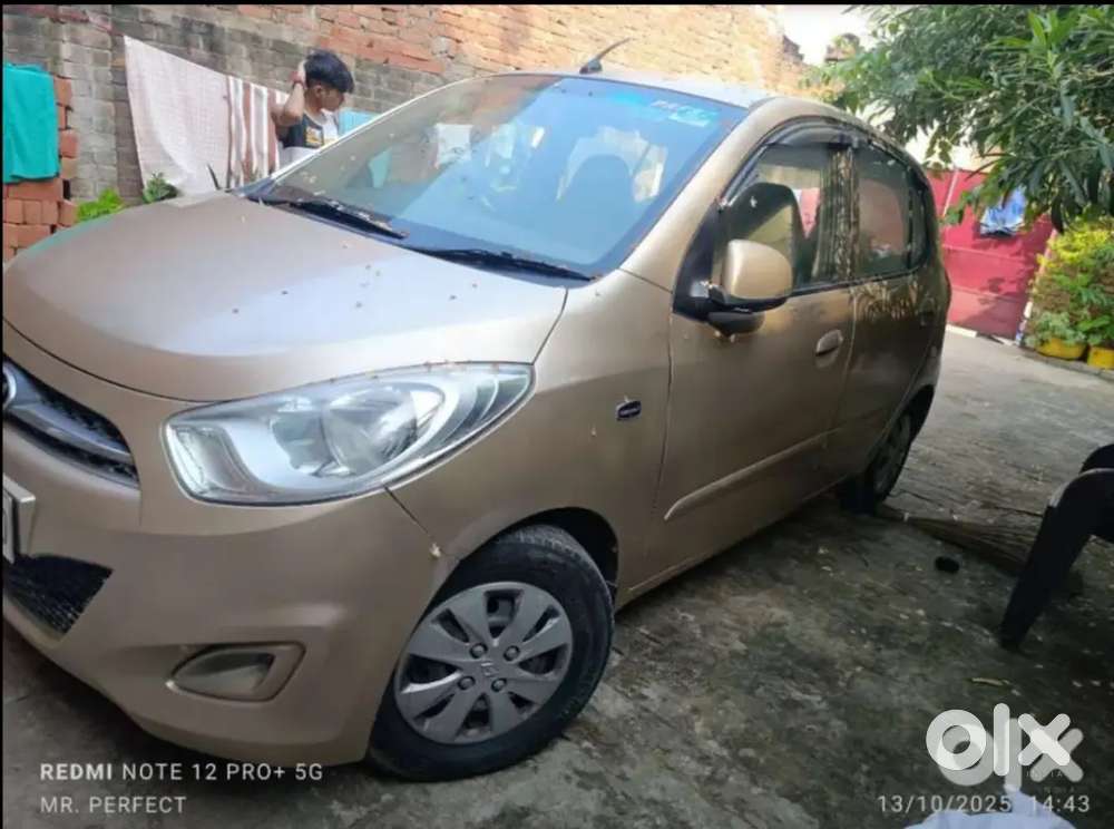 Hyundai I10 Sportz Petrol 2011