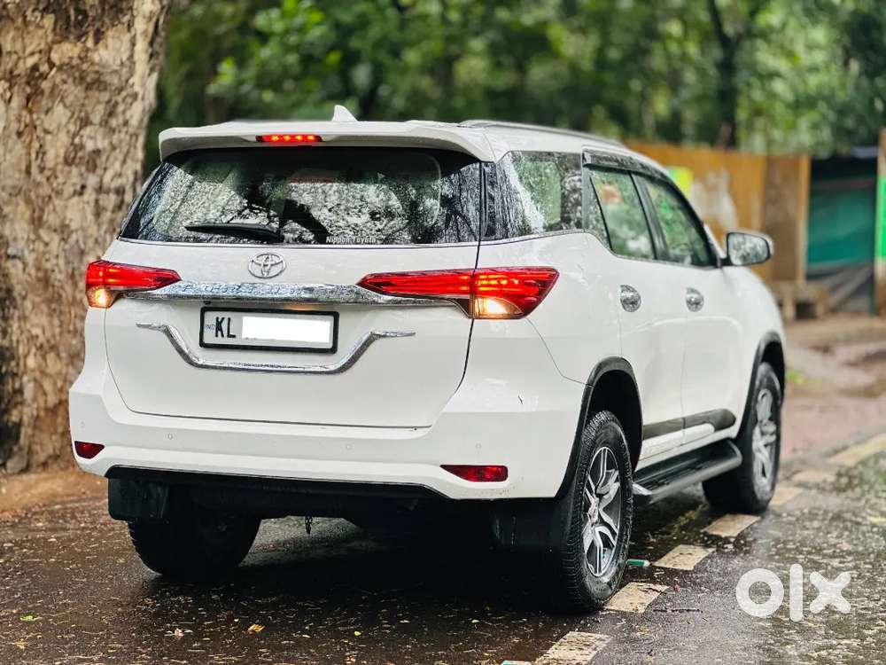 Toyota Fortuner 2020 Diesel Automatic 4x2 – Well Maintained